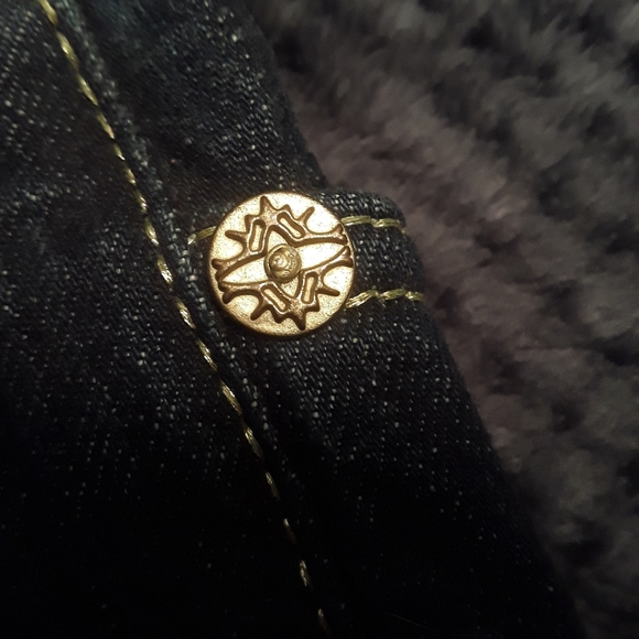 Seven 7 Limited Edition Capri - Picture 5 of 9